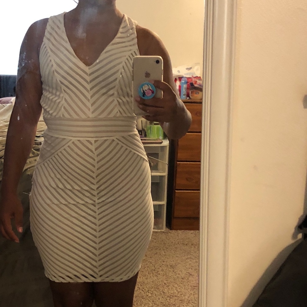 Women’s short dresses
